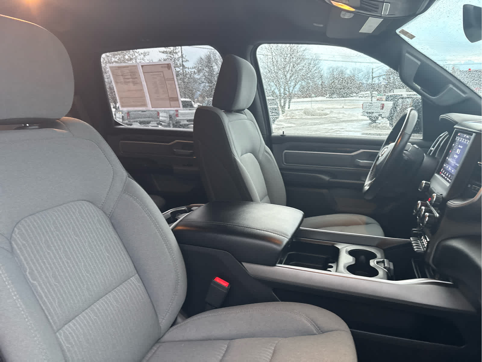 2021 RAM 1500 Big Horn Crew Cab 4x4 5'7" Box