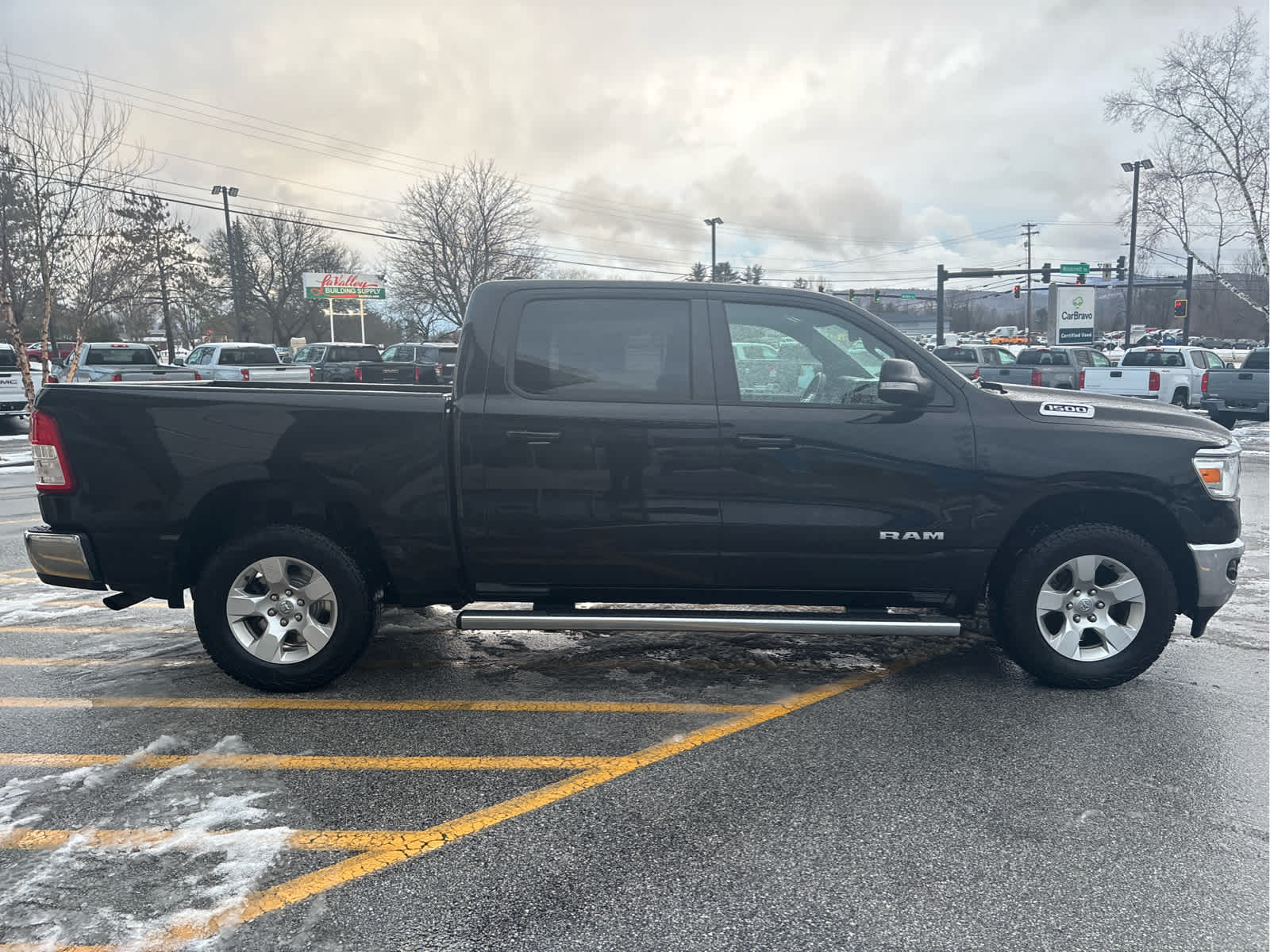 2021 RAM 1500 Big Horn Crew Cab 4x4 5'7" Box