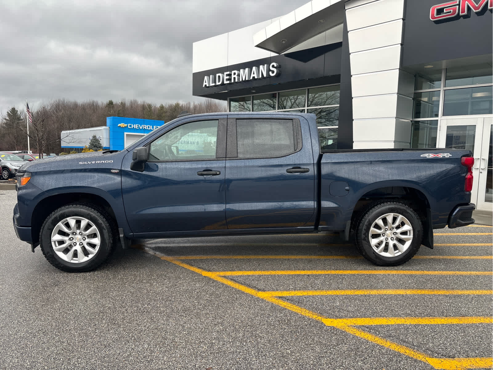 2022 Chevrolet Silverado 1500 Custom