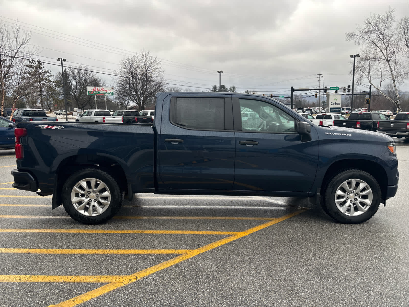 2022 Chevrolet Silverado 1500 Custom