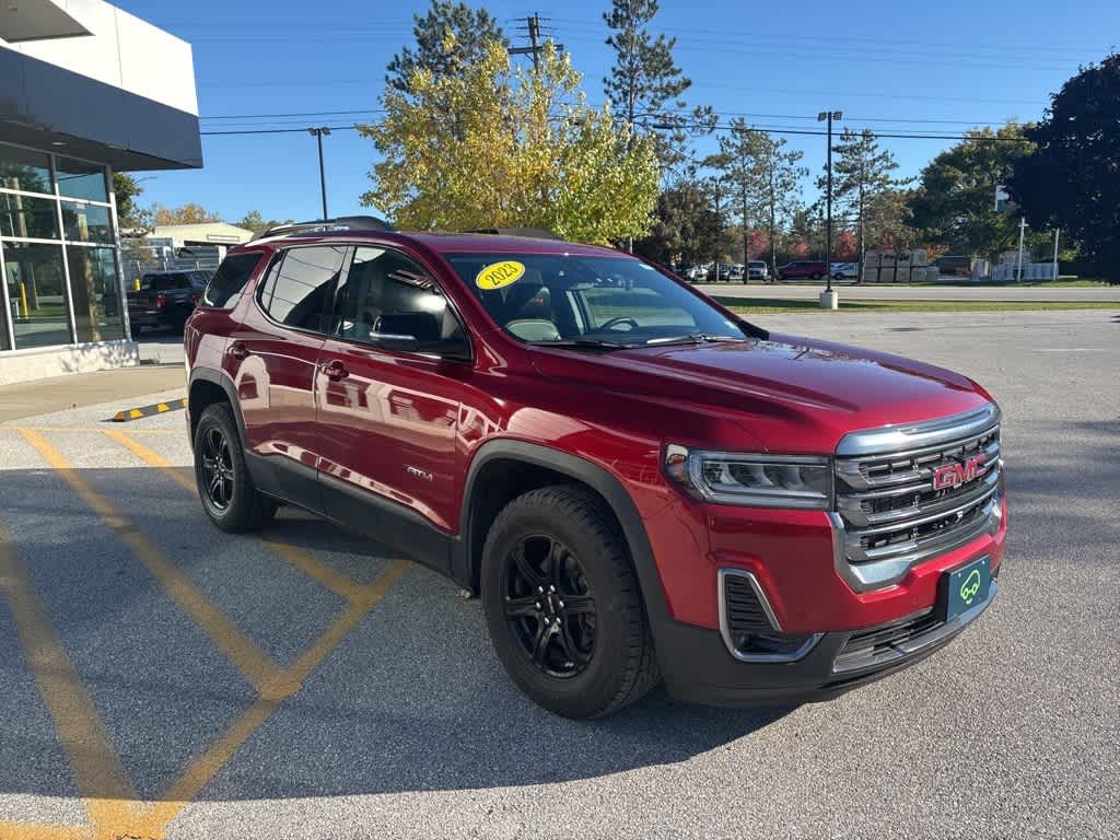 2023 GMC Acadia AT4