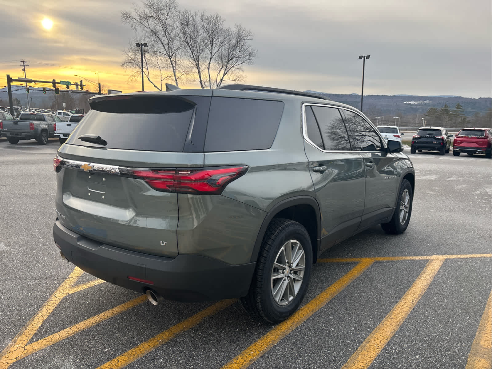 2023 Chevrolet Traverse LT Cloth