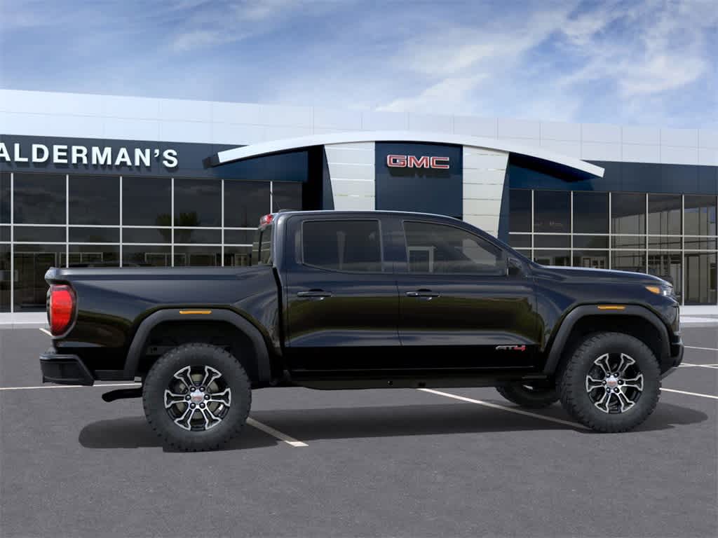 2025 GMC Canyon AT4