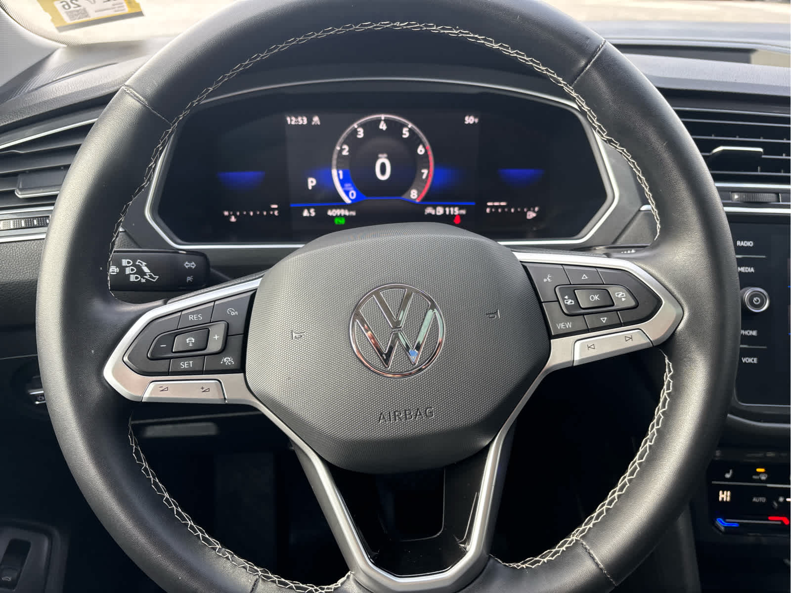 2022 Volkswagen Tiguan 2.0T SE