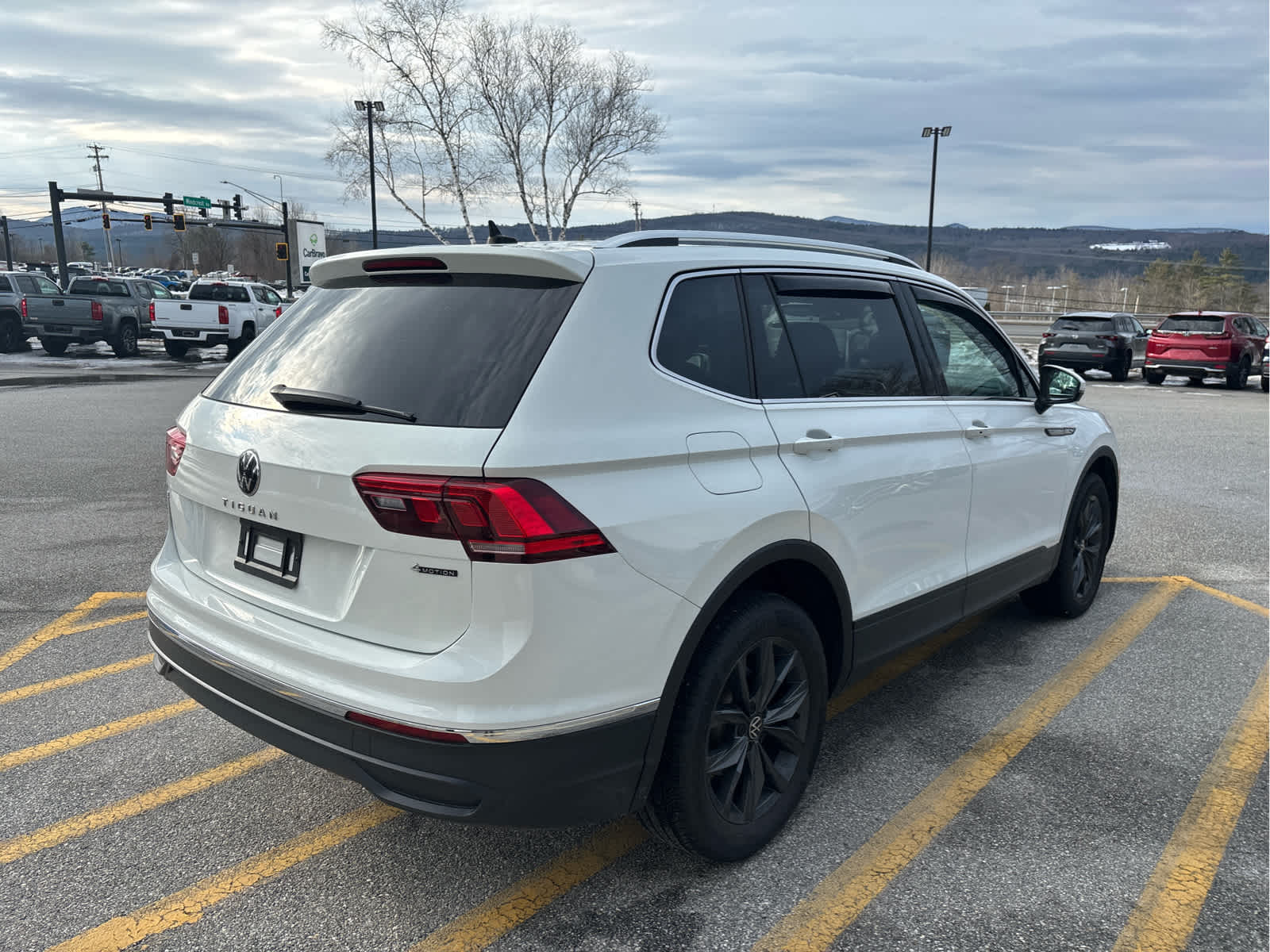 2022 Volkswagen Tiguan 2.0T SE