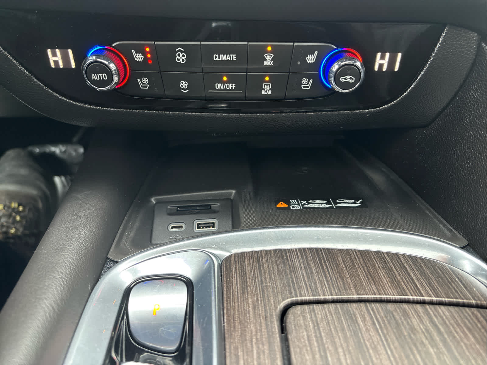 2022 Buick Enclave Avenir