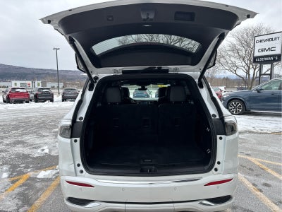 2022 Buick Enclave Avenir