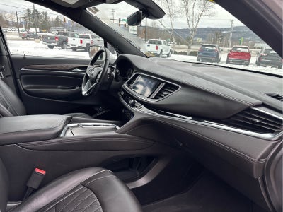 2022 Buick Enclave Avenir